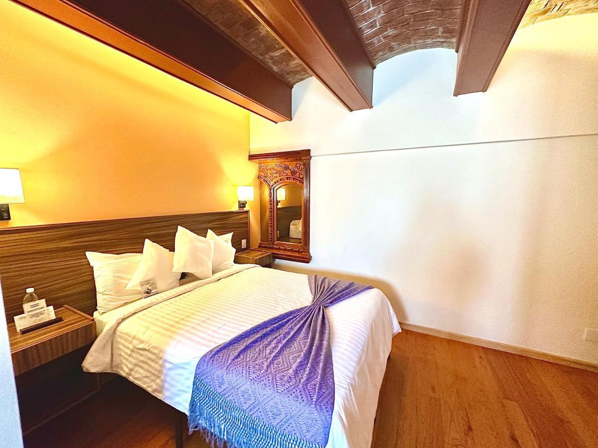 Suites Del Jardin Principal Γκουαναχουάτο Εξωτερικό φωτογραφία